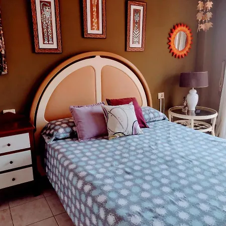 Apartament Ocean View Puerto De Santiago شقة